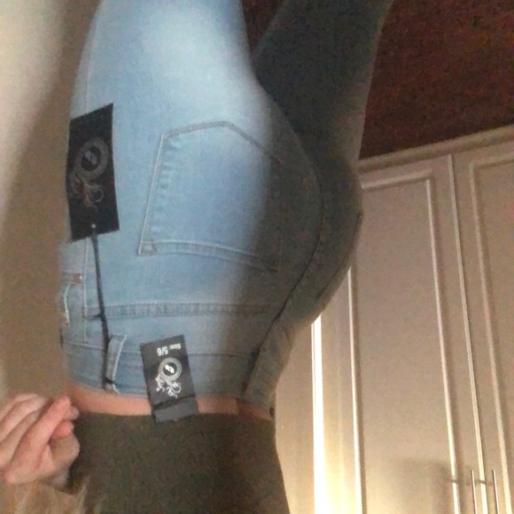 Destroyed skinny jeans - Picture 5 of 5